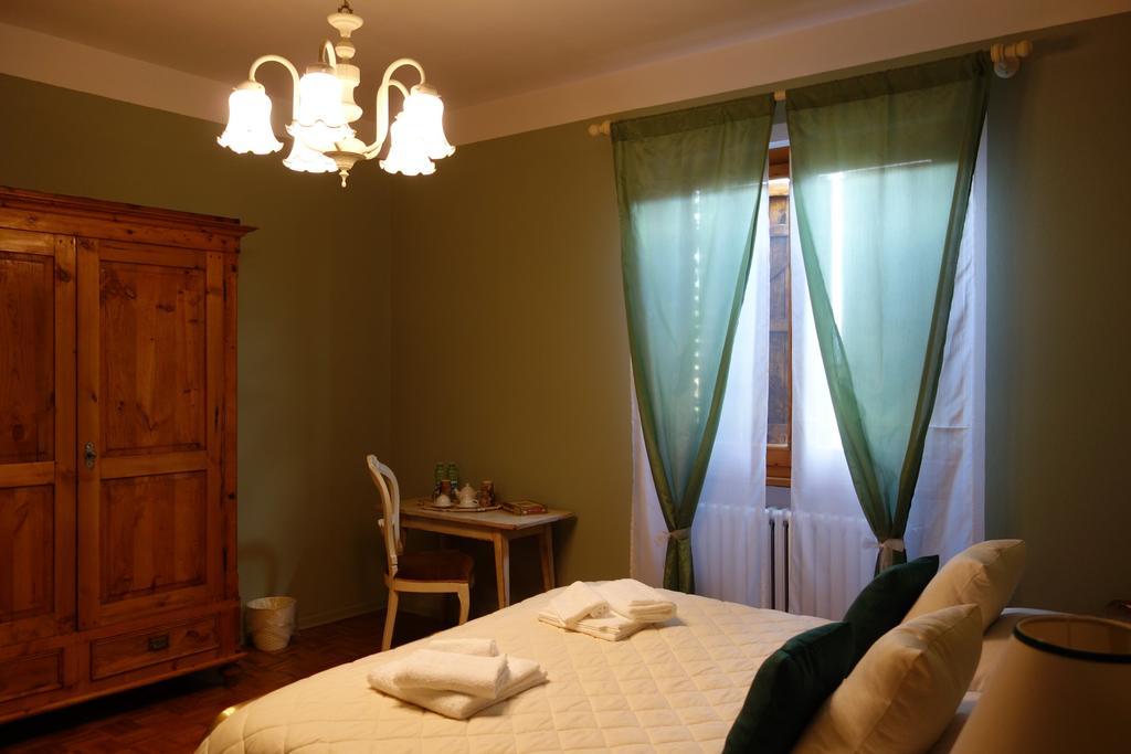 מונטה סן סאבינו Casa Aloe B&B חדר תמונה