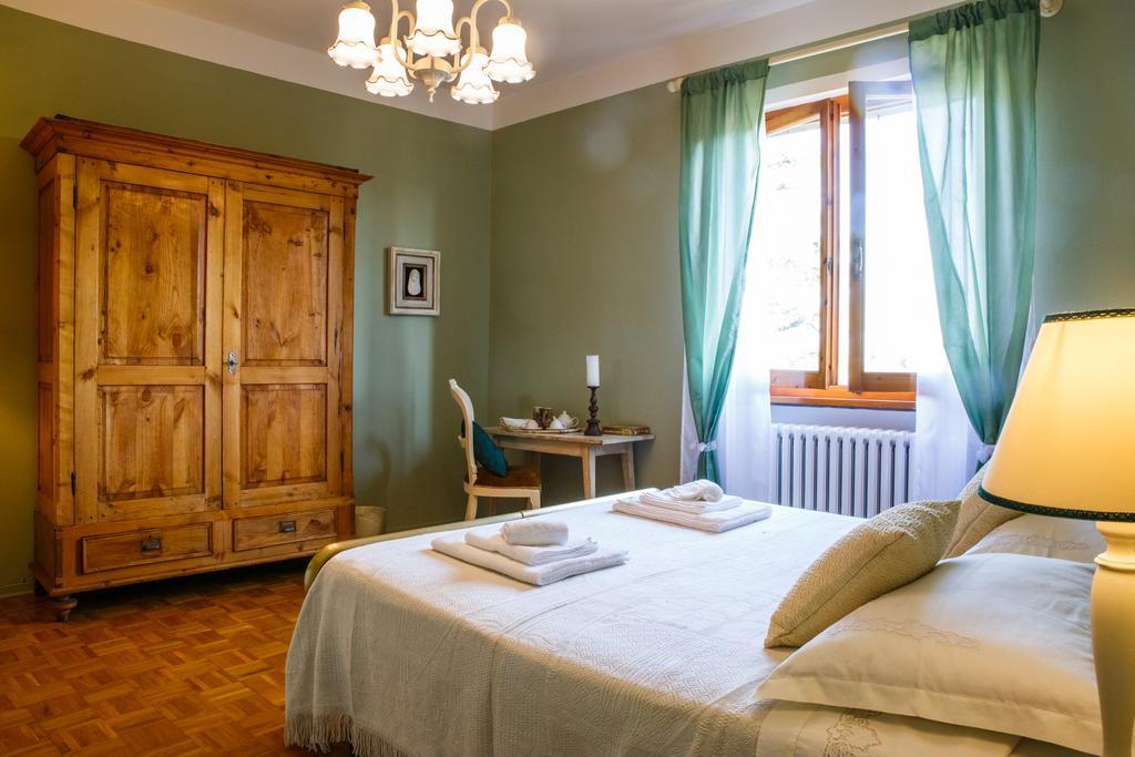 מונטה סן סאבינו Casa Aloe B&B חדר תמונה