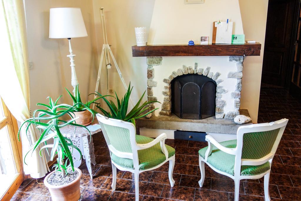 מונטה סן סאבינו Casa Aloe B&B מראה חיצוני תמונה